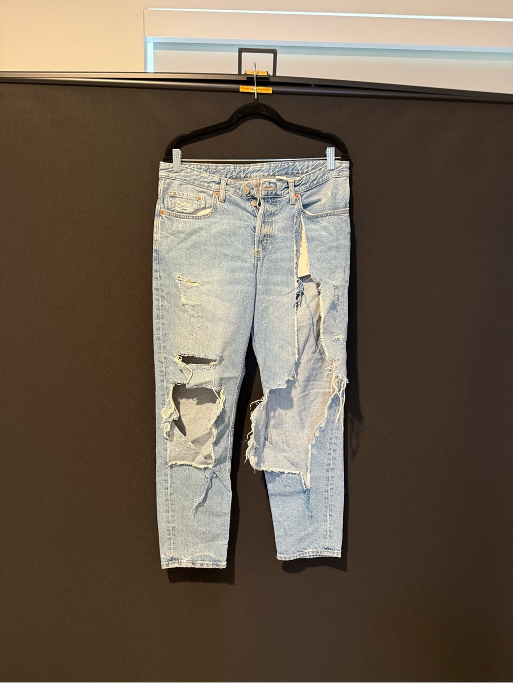 Source Unknown Light Blue Ripped Boyfriend Jeans